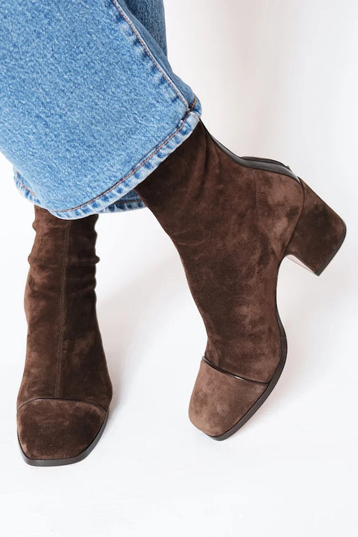 Franka | Damen Ankle Boots Blockabsatz Wildleder-Optik, 68Z - Dark Brown - Image 1
