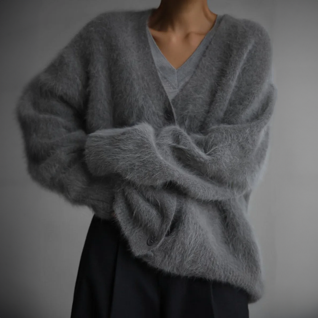 Franka | Damen Oversized Strickjacke mit V-Ausschnitt - Taupe - Image 5