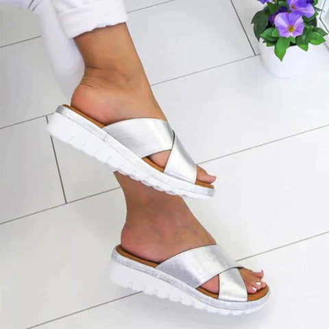 Frieda | Damen Flache Riemchensandalen Weiß - White - Image 1