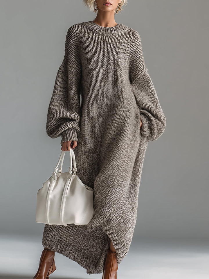 Frieda | Damen Oversize Strickkleid Maxi, warm & bequem - Taupe - Image 1