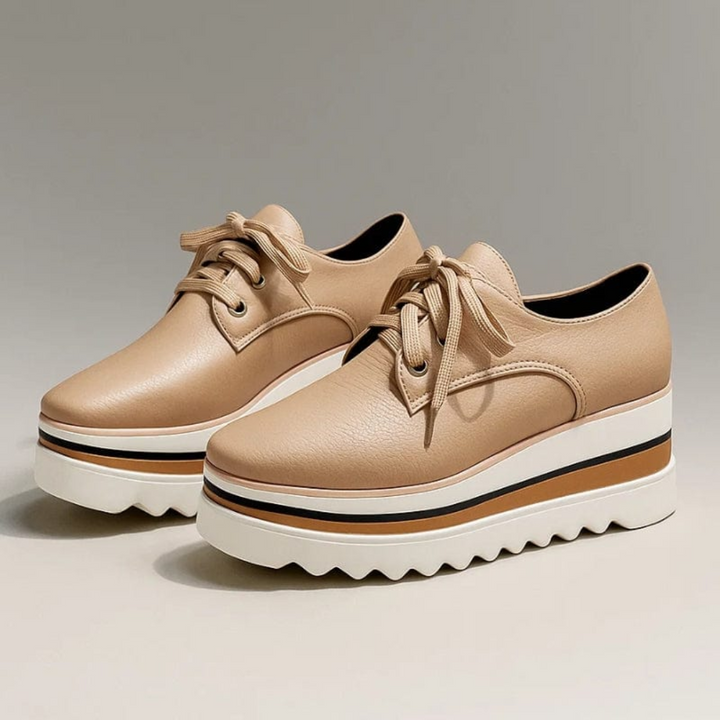 Frieda | Damen Plateau Sneaker mit Schnürung - Beige - Image 1