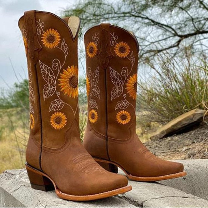 Gertraud | Damen Weite-Schaft Westernstiefel mit Stickerei - Camel - Image 3