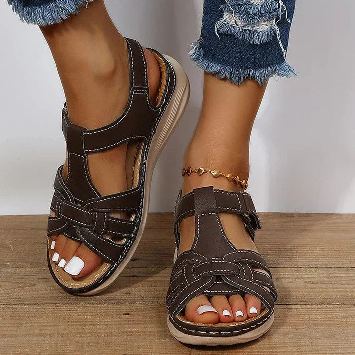 Gisela | Damen Komfort Riemchen Sandalen - Brown - Image 1