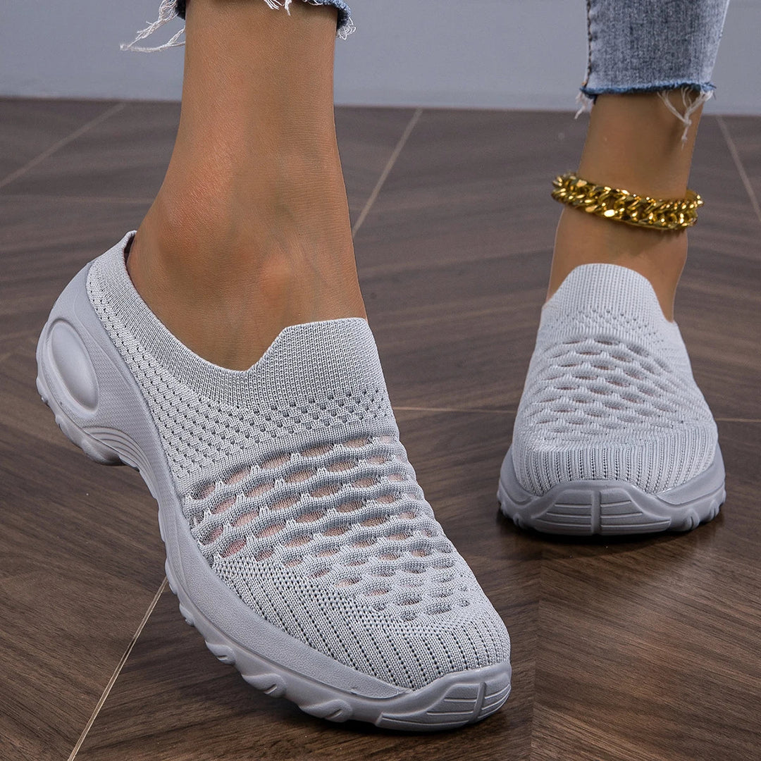 Giselle | Damen Slip-On Sneaker ohne Schnürsenkel - Grey - Image 1