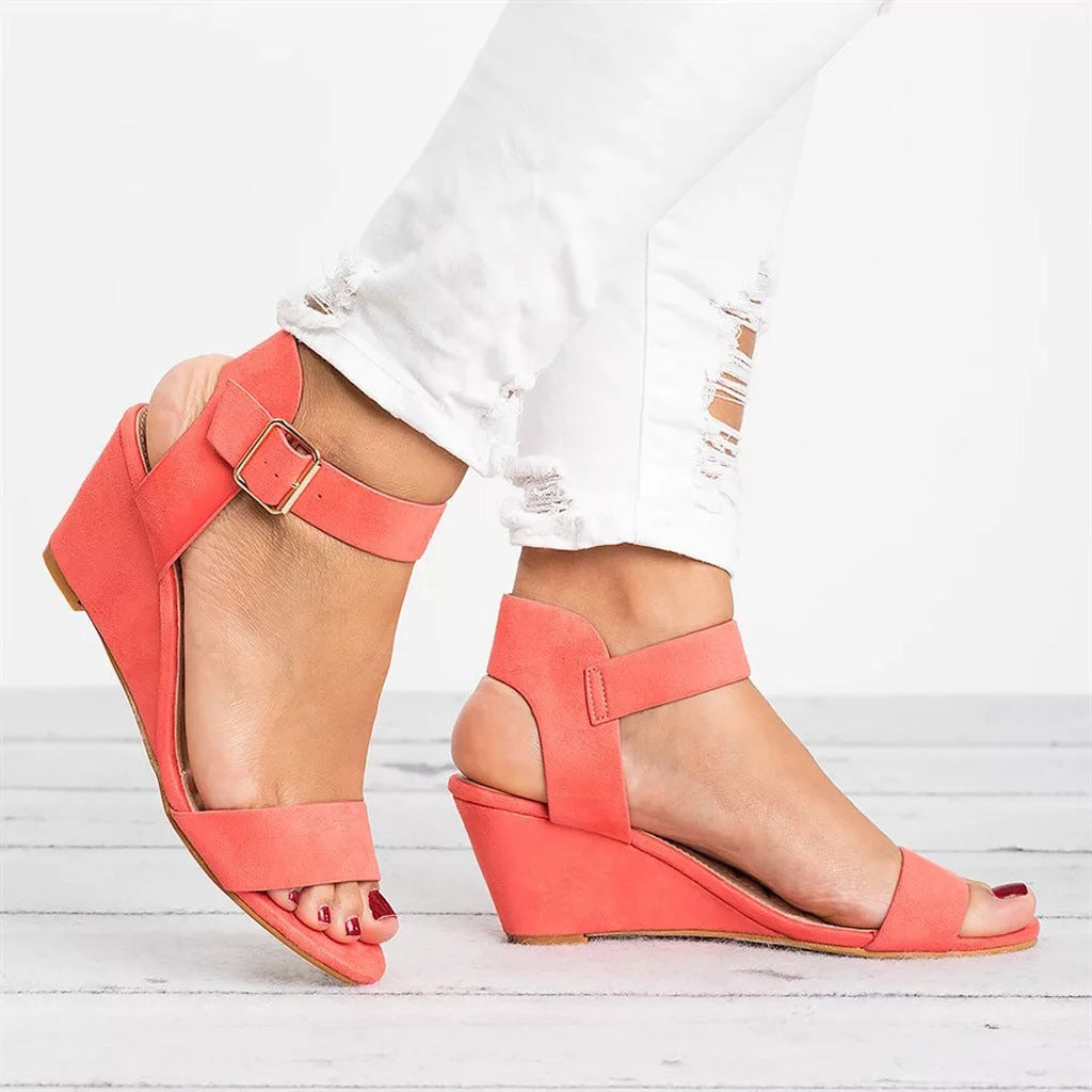 Greta | Damen Keilsandalen mit Knöchelriemen - Black - Image 3