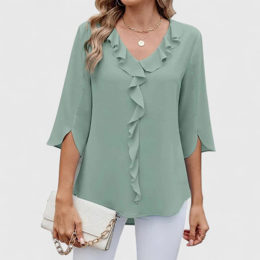 Greta | Damen Rüschenbluse V-Ausschnitt 3/4 Arm - Baby Blue - Image 11