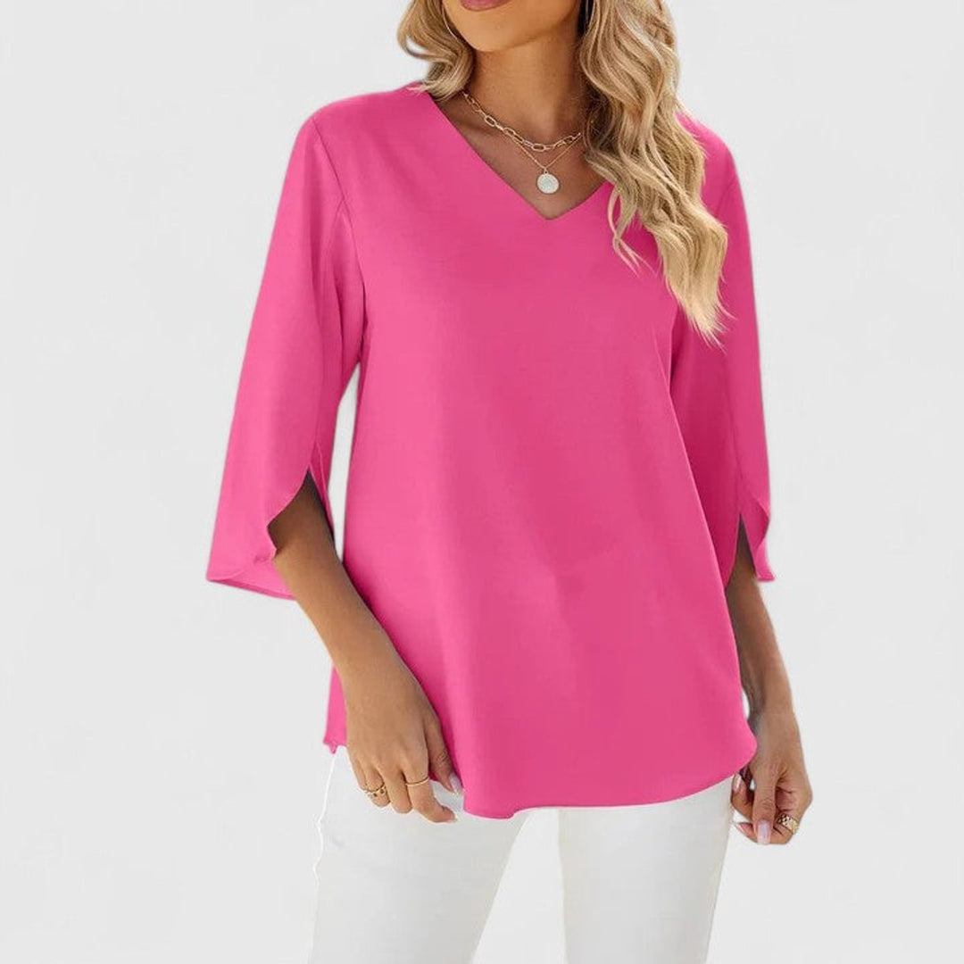 Greta | Damen Rüschenbluse V-Ausschnitt 3/4 Arm - Baby Blue - Image 3