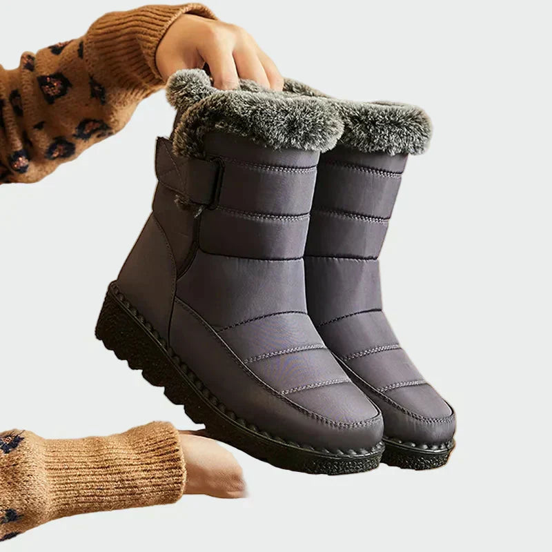 Halvika | Damen Wasserdichte Winterstiefel Gefüttert - Navy - Image 4