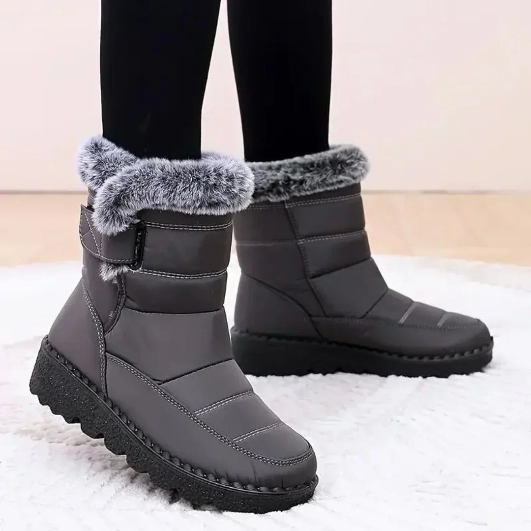 Halvika | Damen Wasserdichte Winterstiefel Gefüttert - Navy - Image 5