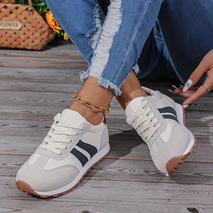 Harla | Damen Retro Schnürschuh Freizeitschuh Sneaker - Light Grey - Image 3