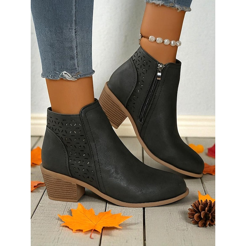 Helvara | Damen Stiefeletten mit Blockabsatz und Cutout - Image 11