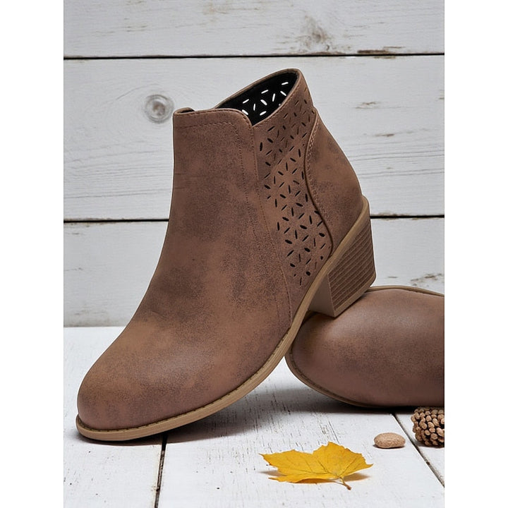 Helvara | Damen Stiefeletten mit Blockabsatz und Cutout - Image 4