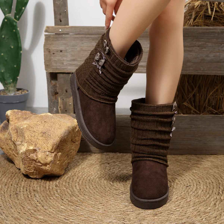 Hildrun | Damen Winterstiefel mit Strickschaft und Schleife - Dark Brown - Image 5