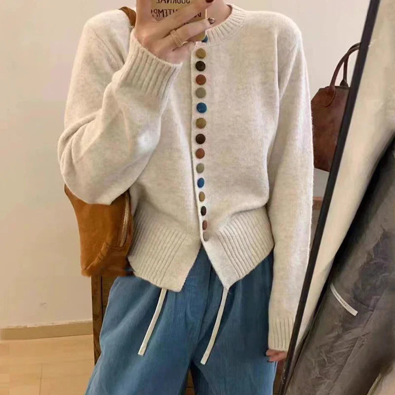 Hildura | Damen Strickjacke mit bunten Knöpfen - Cream - Image 1