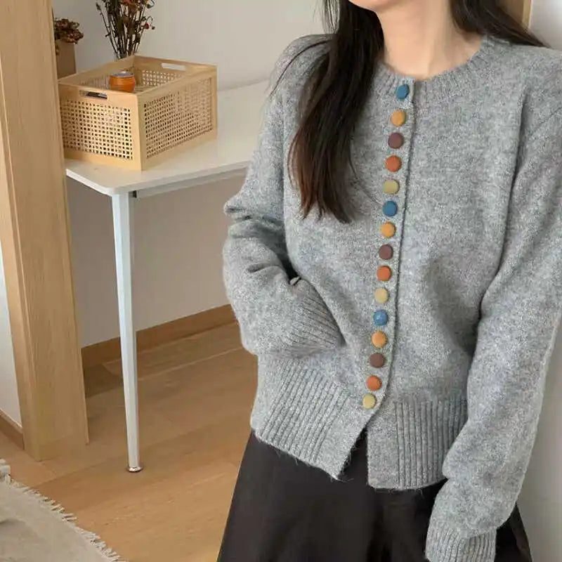 Hildura | Damen Strickjacke mit bunten Knöpfen - Cream - Image 4