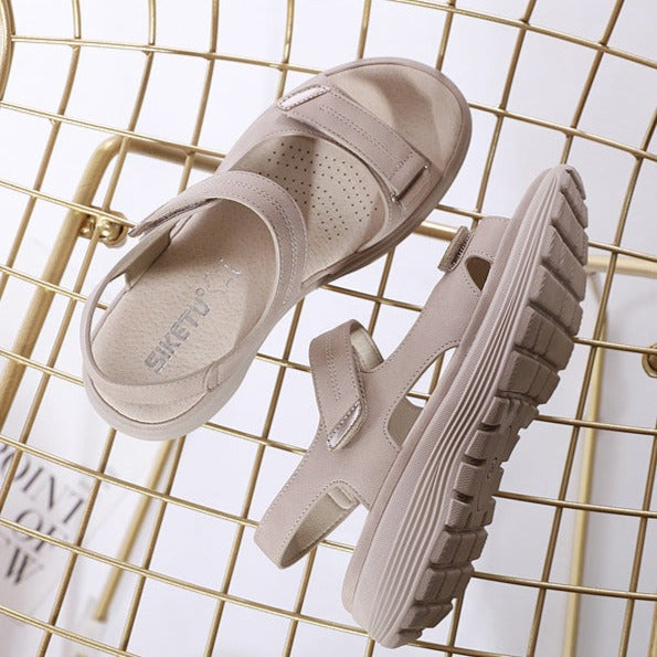 Ilona | Damen Plateau Sandale mit Klettverschluss - Beige - Image 3