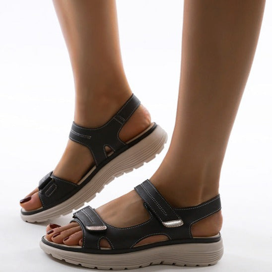 Ilona | Damen Plateau Sandale mit Klettverschluss - Beige - Image 5