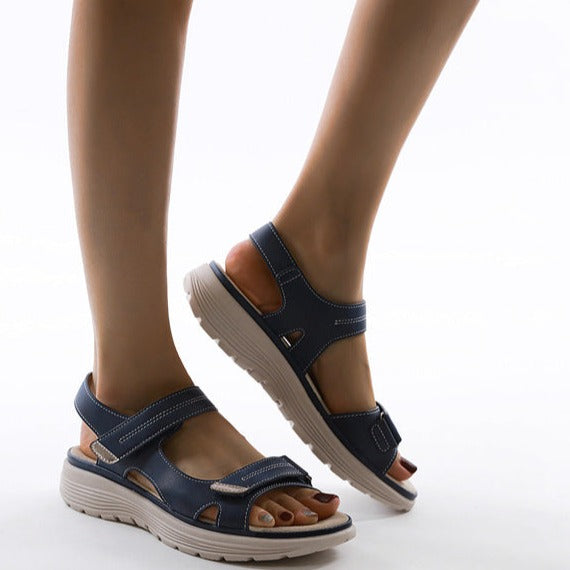 Ilona | Damen Plateau Sandale mit Klettverschluss - Beige - Image 7