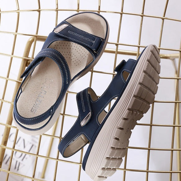 Ilona | Damen Plateau Sandale mit Klettverschluss - Beige - Image 8