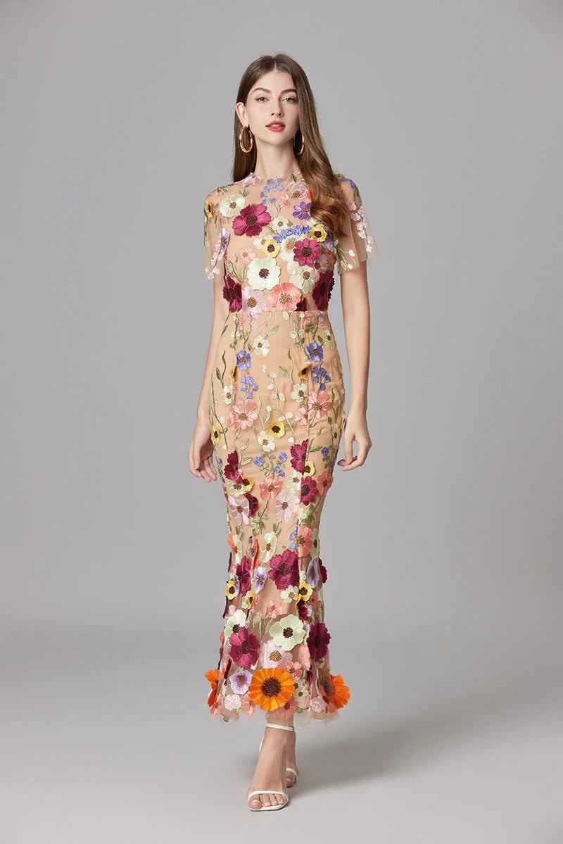 Aurelia | Damen Maxikleid mit 3D Blumenstickerei, ärmellos festlich