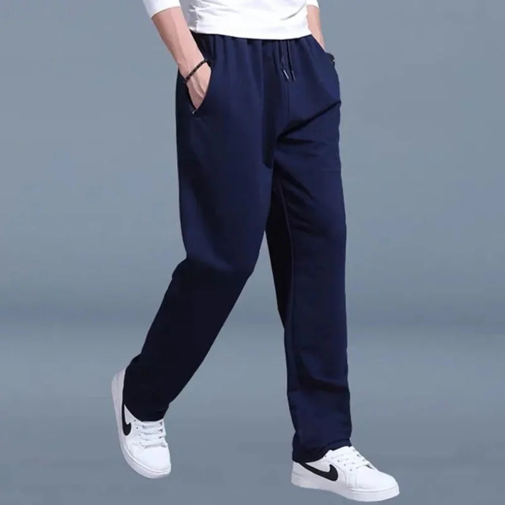 Axel | Herren Jogginghose mit Taschen, bequeme Sporthose lang