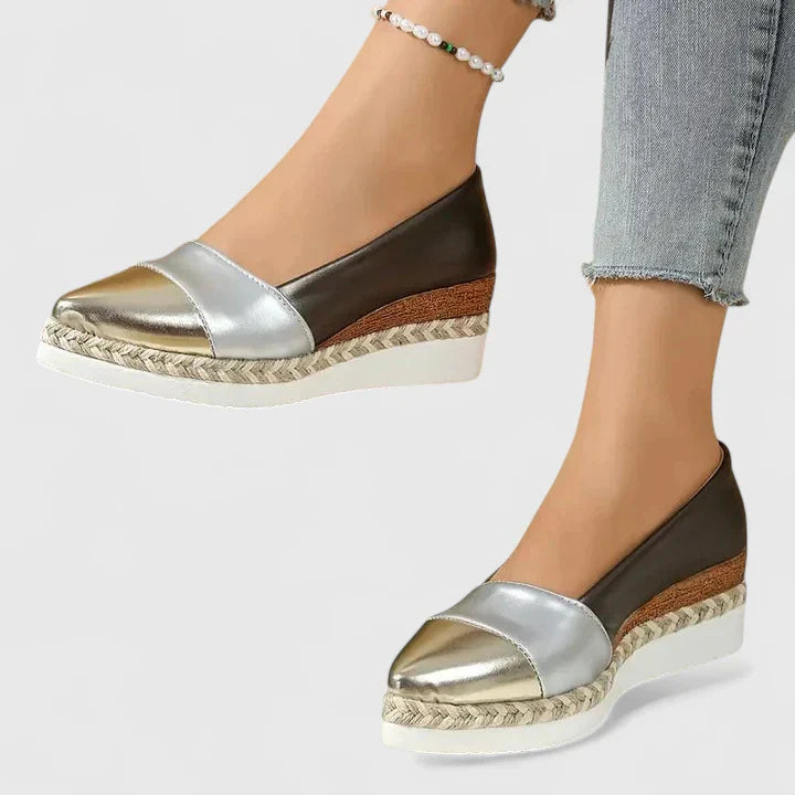 Goldie | Damen Espadrilles Keilsohle Metallic Slip-On Loafer Sommerschuhe