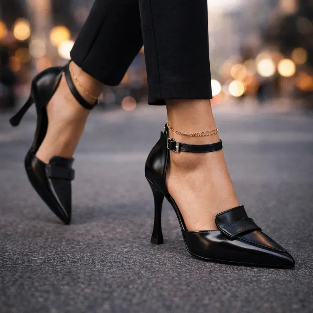 Ingeborg | Damen Spitze Absatzschuhe mit Knöchelriemen - Brown - Image 3