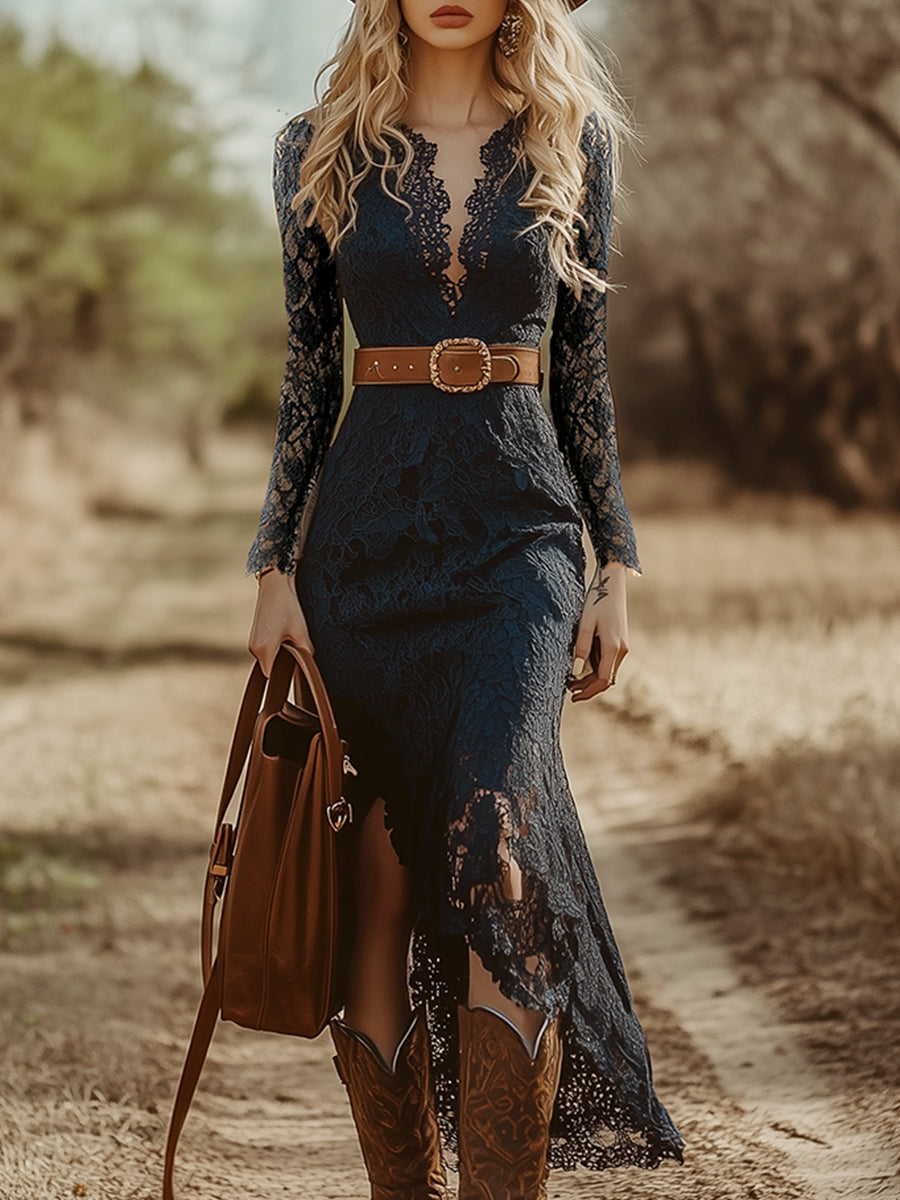 Iphigenia | Damen V-Ausschnitt Langarm Spitzen Midikleid - Navy - Image 1