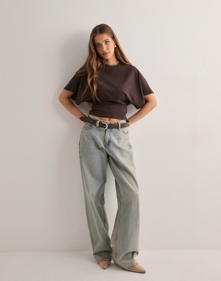 Isidora | Damen Oversized Kurzarm T-Shirt - Black - Image 4
