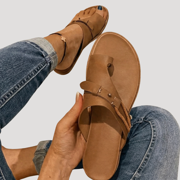 Johanna | Damen Zehensandalen Flach Sommer - Brown - Image 1