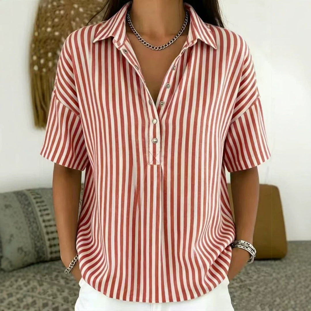 Kirra | Damen Gestreifte Kurzarmbluse mit Polokragen - Striped - Image 5
