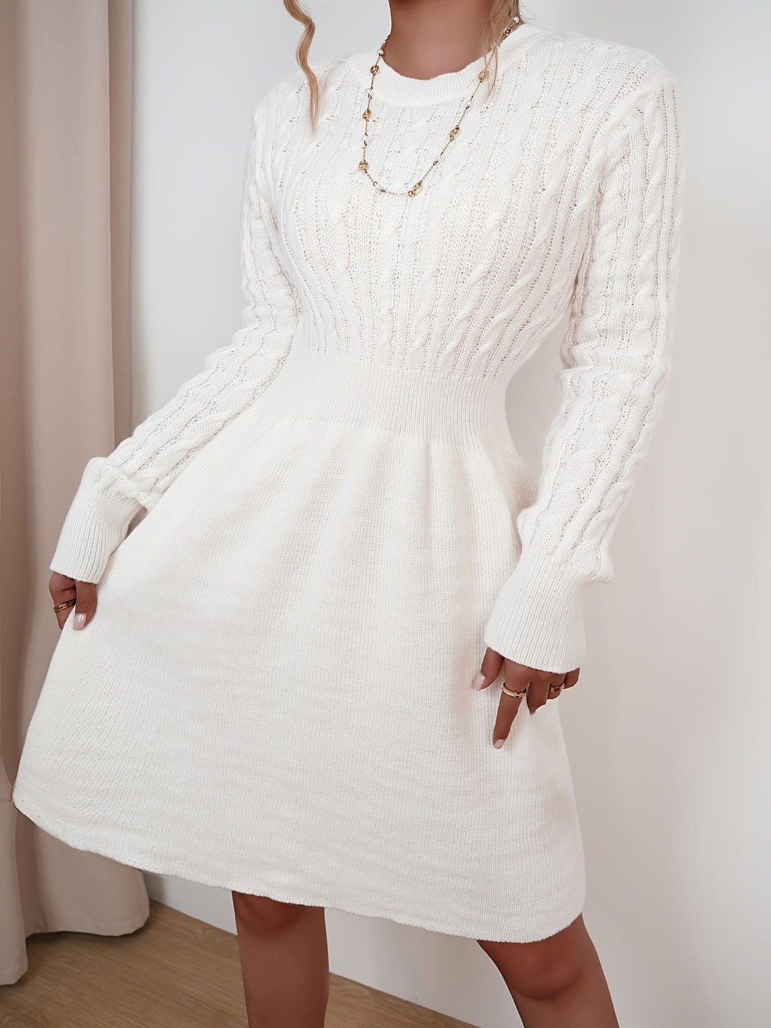 Lena | Damen Strickkleid mit Zopfmuster, Mini - Cream - Image 6