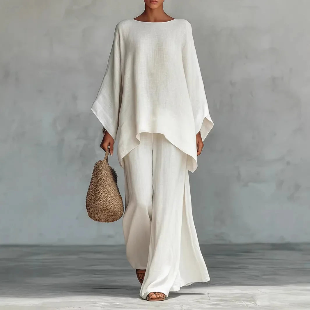 Lieselotte | Damen Oversized Poncho Set - White - Image 1