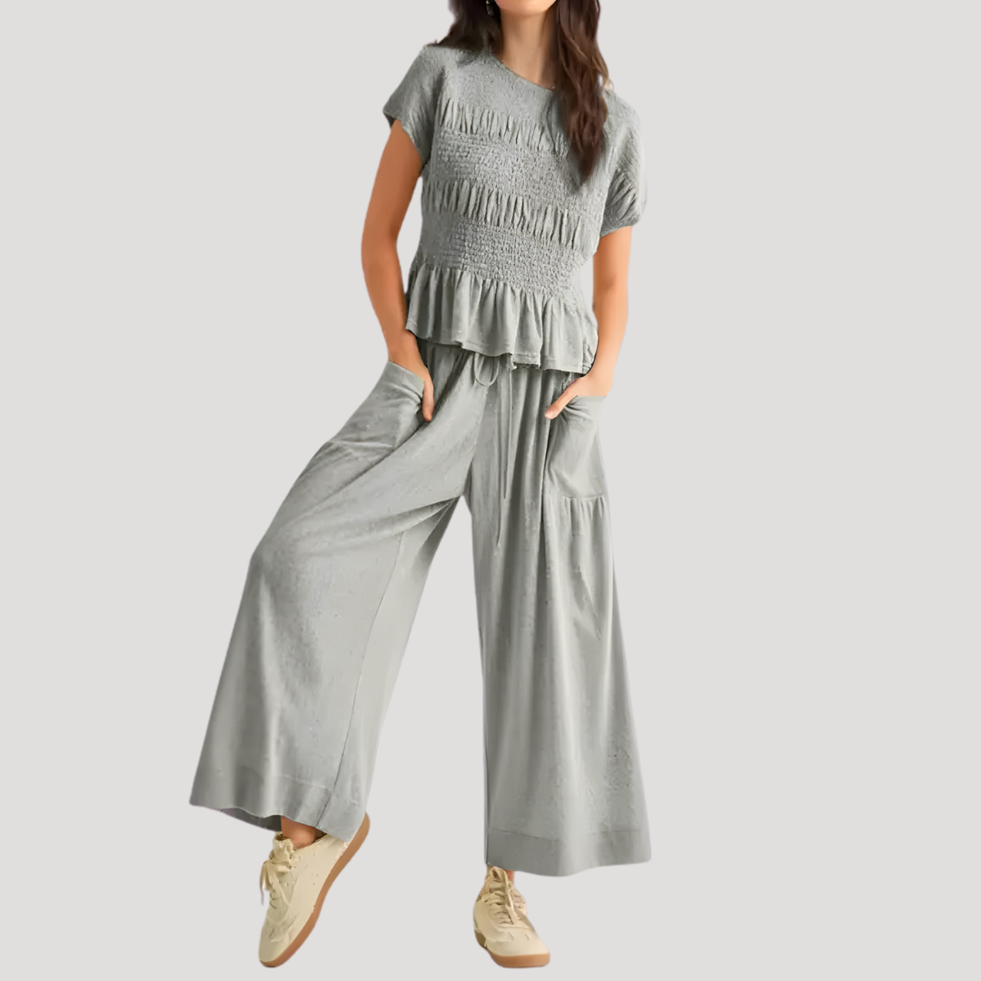 Lillian | Damen Kurzarm Zweiteiler Set Weite Hose - Black - Image 7
