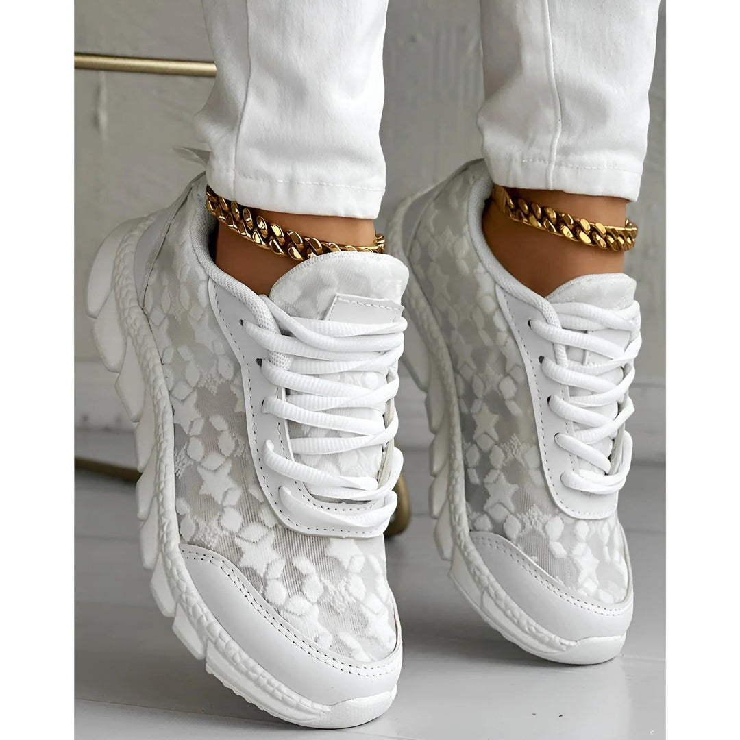 Liora | Damen Weiße Schnürsneaker - White - Image 1