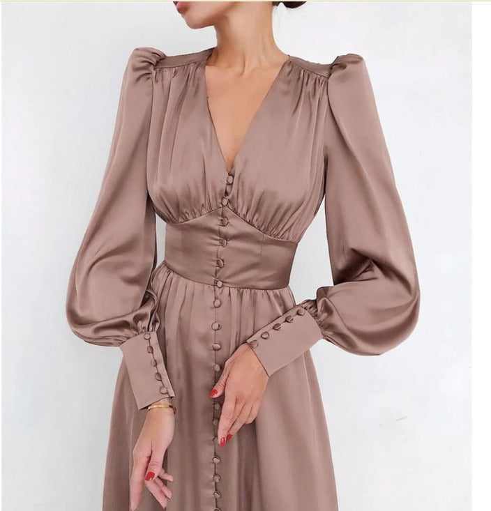 Marlina | Damen V-Ausschnitt Langarm Midikleid - Beige - Image 5