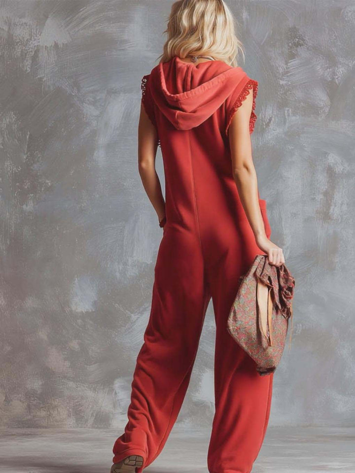 Marlinka | Damen Kapuzen Jumpsuit mit Reißverschluss - Red - Image 10