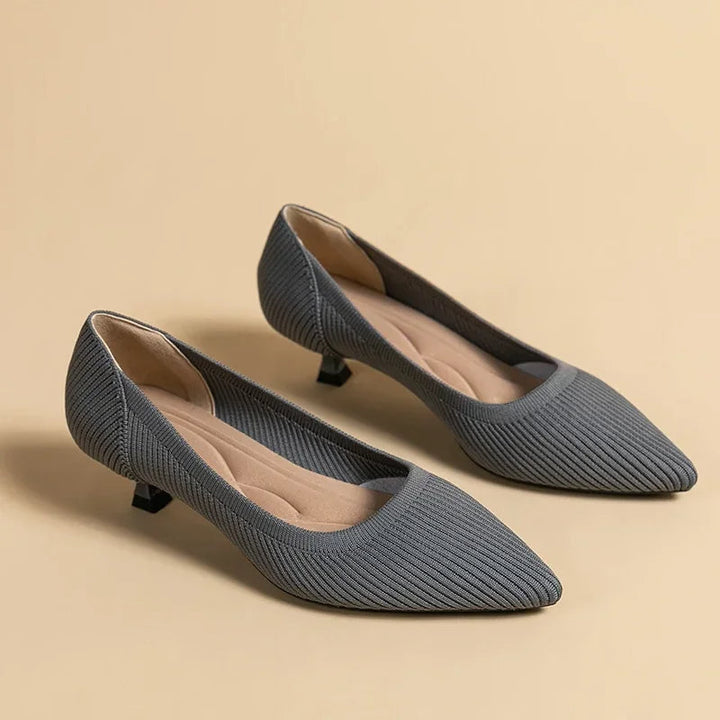 Meret | Damen Kitten Heel Pumps Spitze Slip-on - Taupe - Image 6