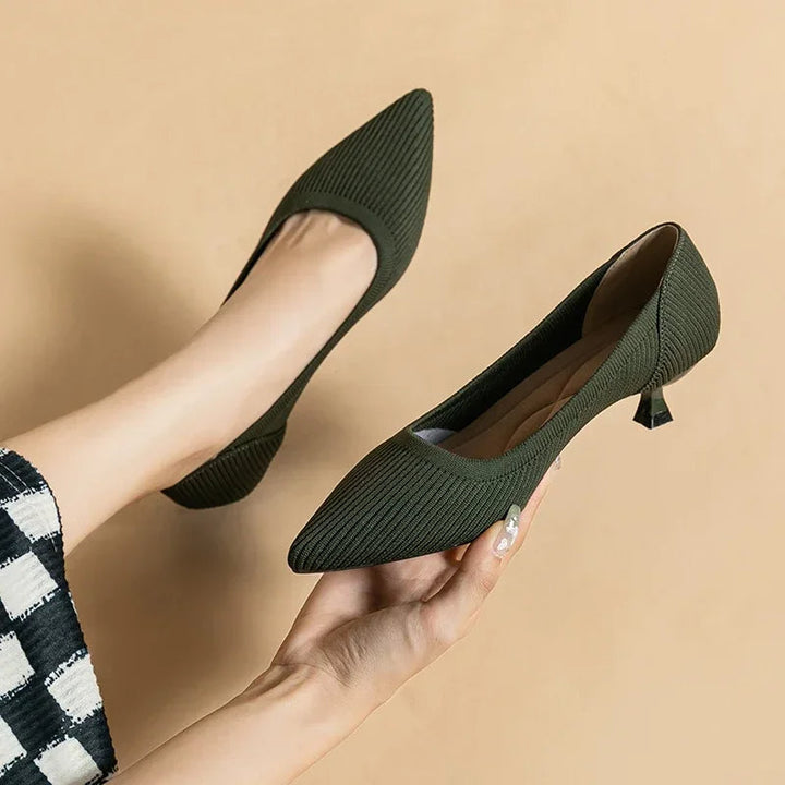 Meret | Damen Kitten Heel Pumps Spitze Slip-on - Taupe - Image 7