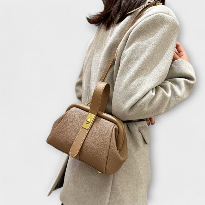 Mireille | Damen Mini Handtasche mit Drehverschluss - Image 9