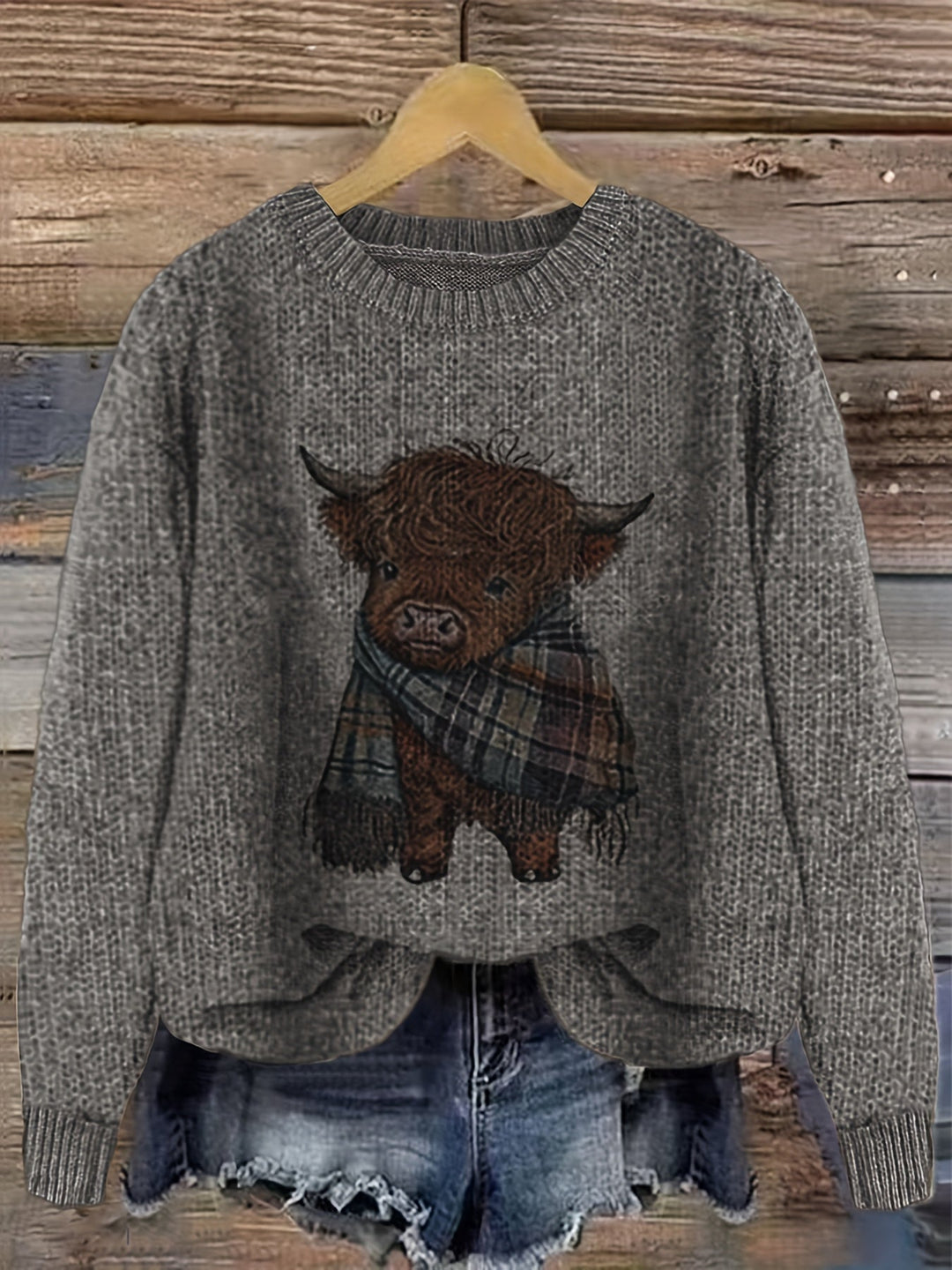 Ragneda | Damen Strickpullover Highland-Kuh Motiv - Sage - Image 2