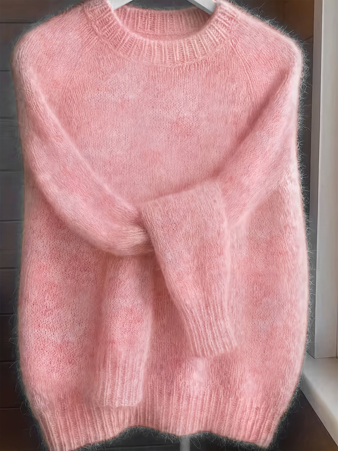 Ragnela | Damen Flauschiger Strickpullover Rundhals - Pink - Image 1