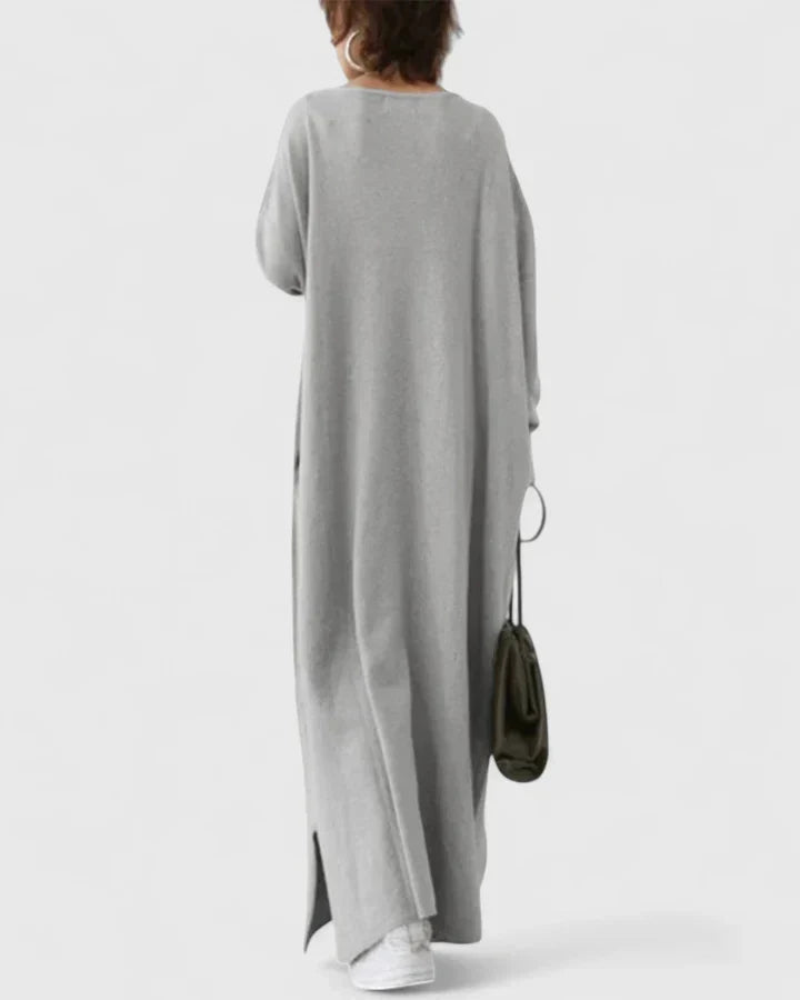 Ragnela | Damen Strickkleid Oversize Maxi - Light Grey - Image 5