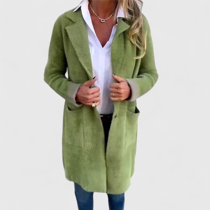 Ragnhildr | Damen Lange Strickjacke mit Knöpfen - Green - Image 2