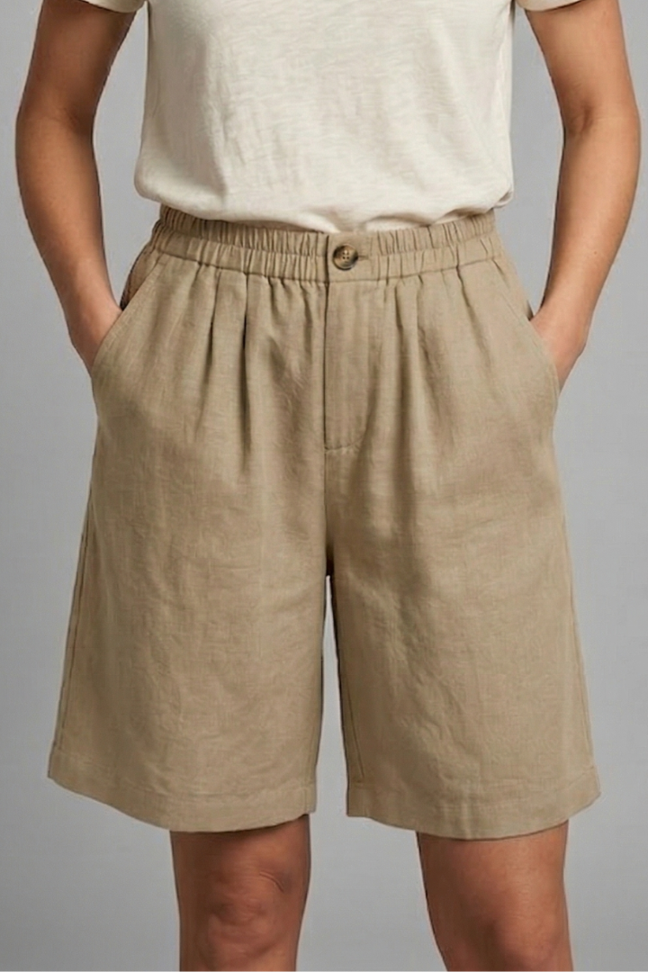 Rania | Damen Bermuda Shorts mit Kordelzug - Khaki - Image 13