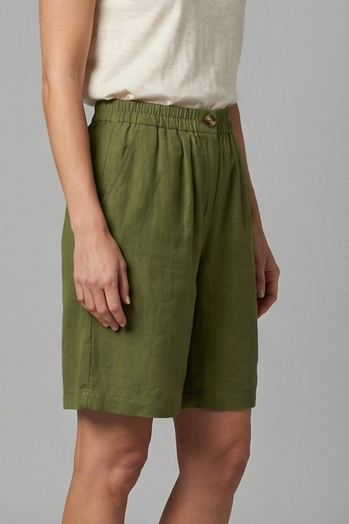 Rania | Damen Bermuda Shorts mit Kordelzug - Khaki - Image 4