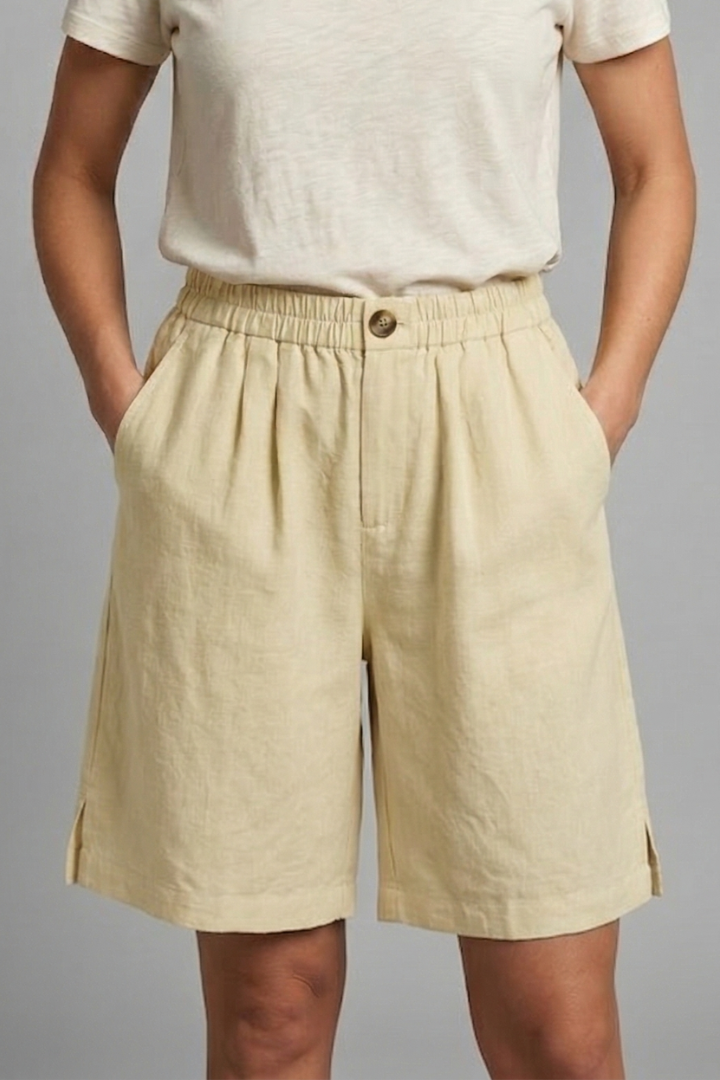 Rania | Damen Bermuda Shorts mit Kordelzug - Khaki - Image 8