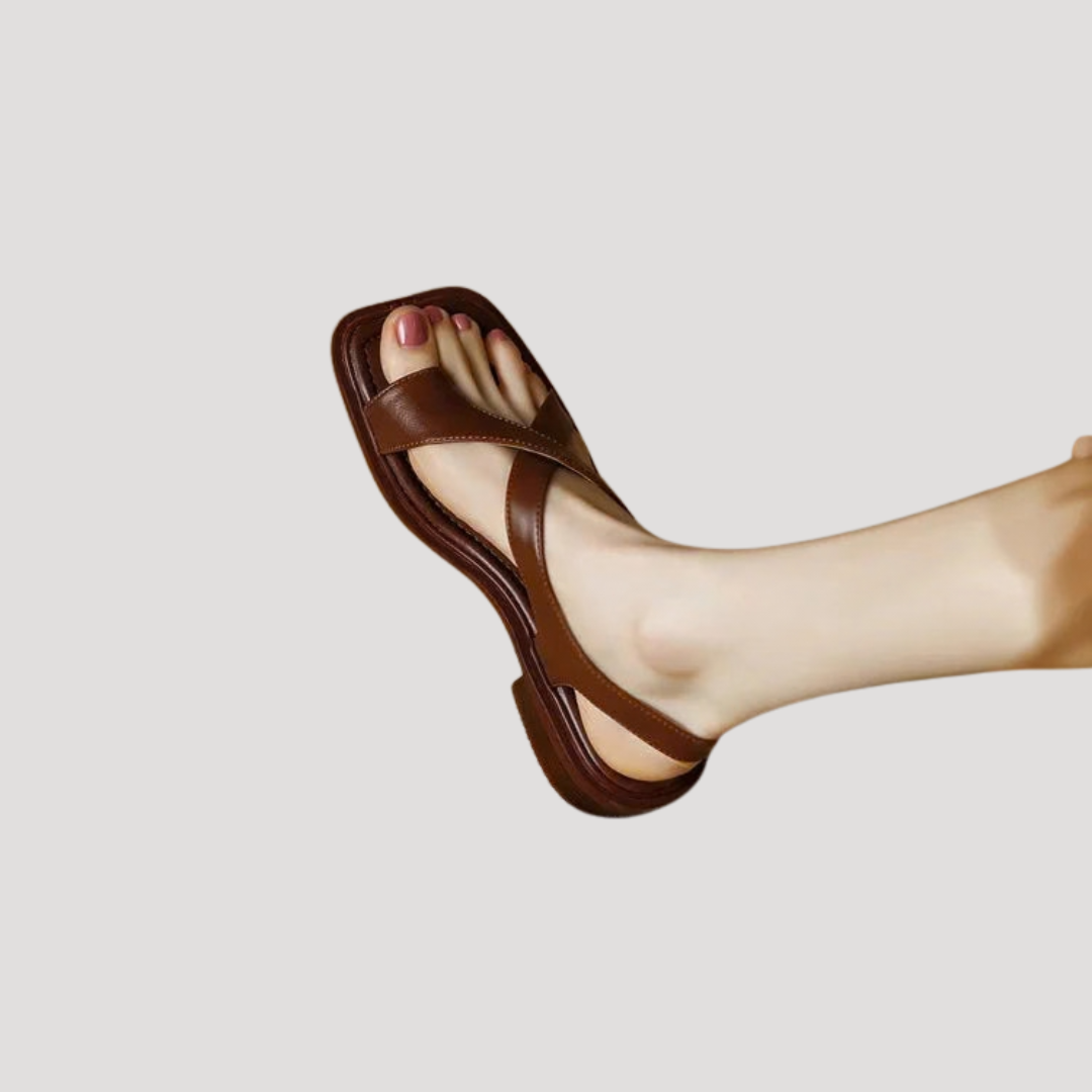 Saskia | Damen Quadratzehenform Blockabsatz Sandale - Brown - Image 9