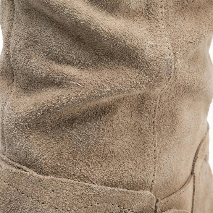 Sigrun | Damen Kniehohe Stiefel Slouch-Optik - Taupe - Image 6