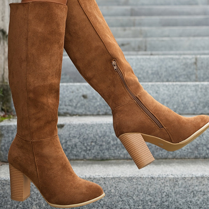 Solange | Damen Kniehohe Stiefel mit Blockabsatz - Brown - Image 6